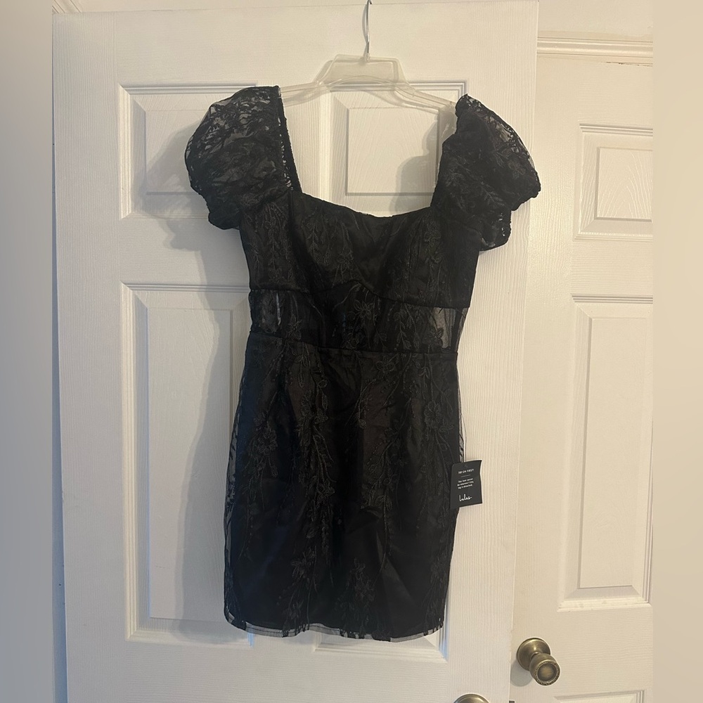 NWT Lulu's Elegant Black Lace Dress